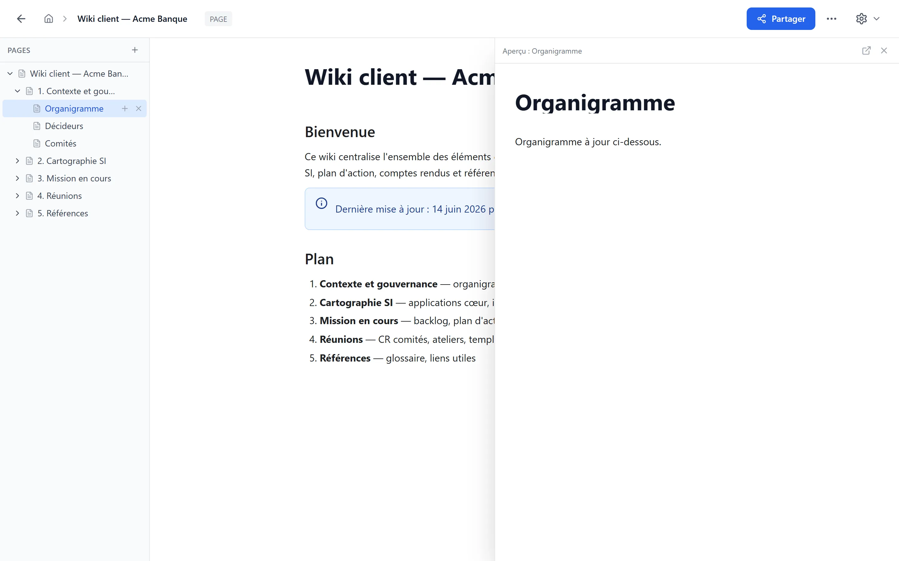 Peek panel ouvert — éditeur principal à gauche, panneau de la sous-page éditable à droite